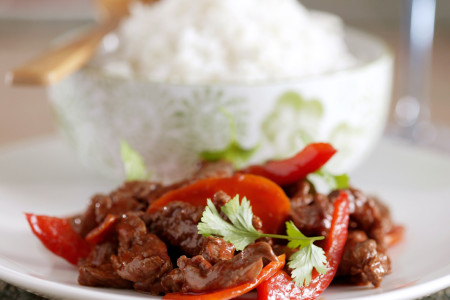 Runderreepjes in stroganoffsaus met rijst